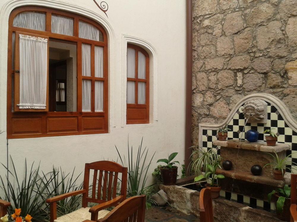 Hotel Refugio Agustino Morelia Exterior photo